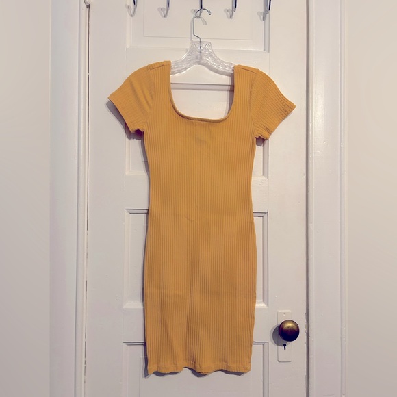 Wild Fable - Yellow Body Con Dress - Size XS - Picture 2 of 7